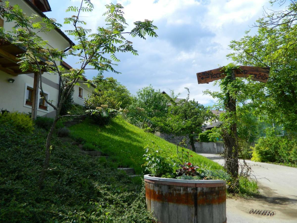 Glamping Organic Farm Slibar Vila Tržič Exterior foto